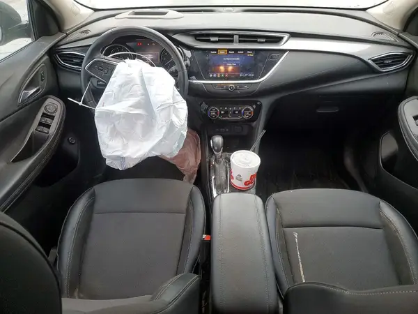 KL4MMDS26NB105773 2022 BUICK ENCORE GX - Image 8