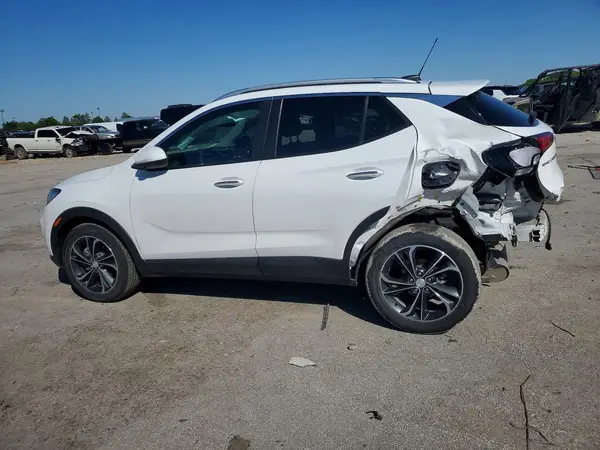 KL4MMDS26NB107491 2022 BUICK ENCORE - Image 2