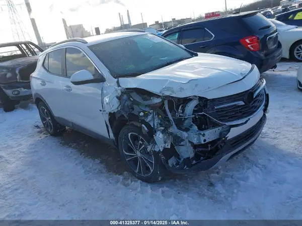 KL4MMDS26PB000590 2023 BUICK ENCORE GX - Image 1