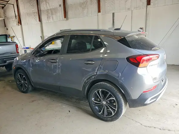 KL4MMDS26PB061714 2023 BUICK ENCORE - Image 2