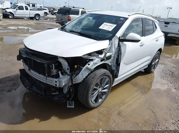 KL4MMDS26PB098648 2023 BUICK ENCORE GX - Image 2