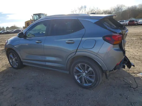 KL4MMDS26PB099427 2023 BUICK ENCORE - Image 2