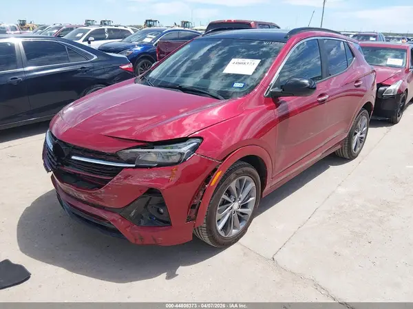 KL4MMDS27LB081111 2020 BUICK ENCORE GX - Image 2