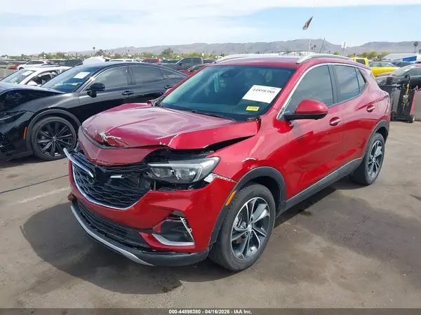 KL4MMDS27MB039023 2021 BUICK ENCORE GX - Image 2