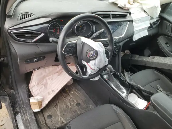 KL4MMDS27MB047820 2021 BUICK ENCORE - Image 8