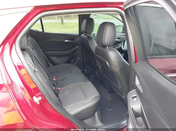 KL4MMDS27MB071339 2021 BUICK ENCORE GX - Image 8