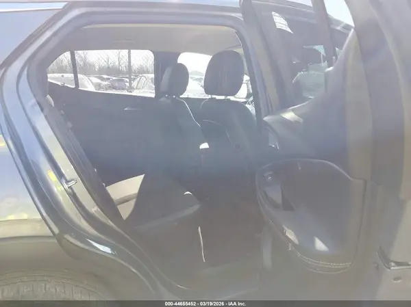 KL4MMDS27MB135864 2021 BUICK ENCORE GX - Image 8