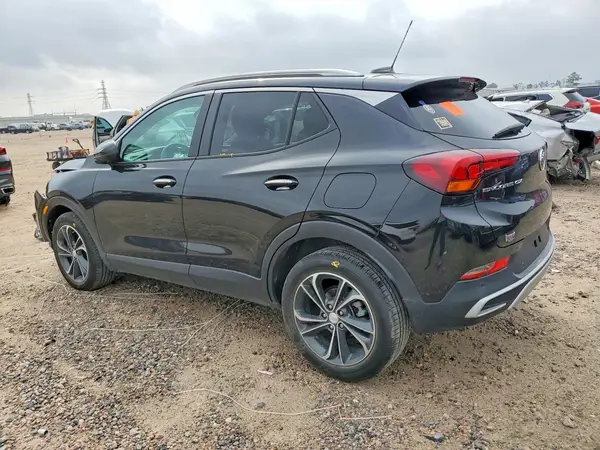 KL4MMDS27NB102185 2022 BUICK ENCORE - Image 2