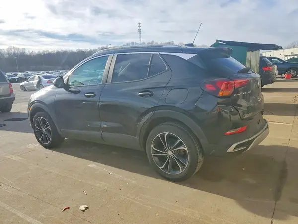 KL4MMDS27NB118810 2022 BUICK ENCORE GX - Image 2