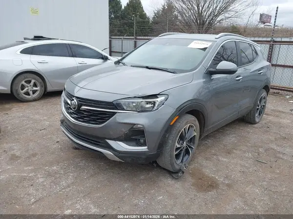 KL4MMDS28LB077858 2020 BUICK ENCORE GX - Image 2