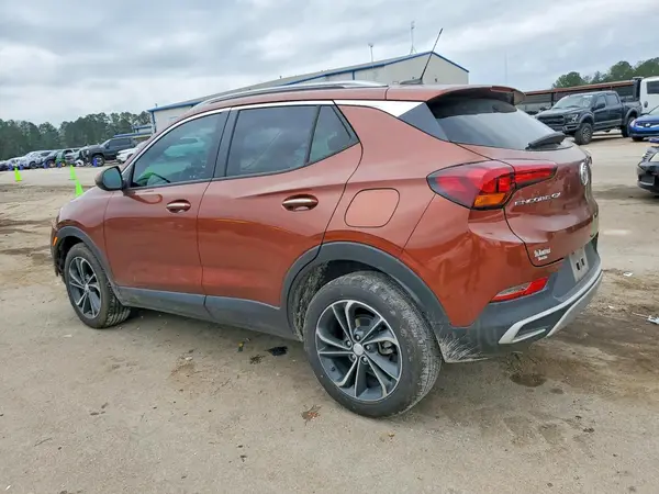 KL4MMDS28MB055697 2021 BUICK ENCORE - Image 2