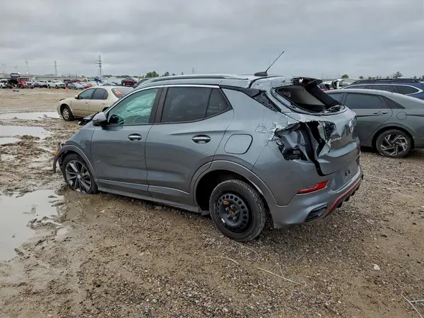 KL4MMDS28MB101304 2021 BUICK ENCORE GX - Image 2