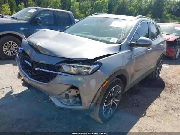 KL4MMDS28PB074366 2023 BUICK ENCORE GX - Image 2