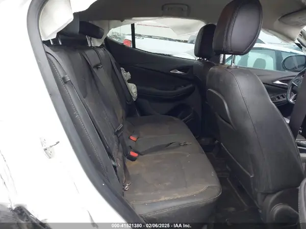 KL4MMDS28PB082662 2023 BUICK ENCORE GX - Image 8