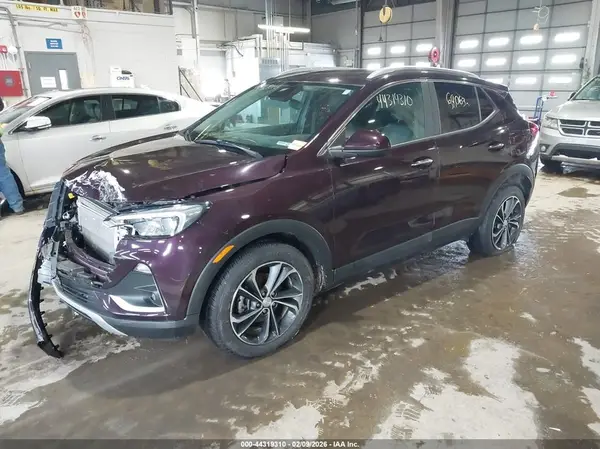 KL4MMDS29LB116991 2020 BUICK ENCORE GX - Image 2