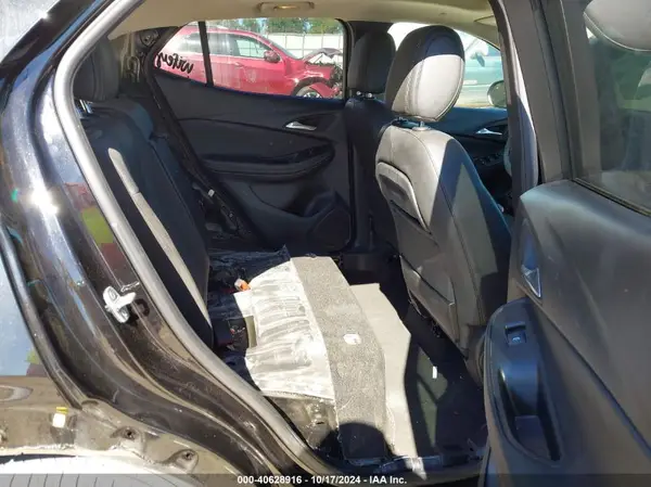 KL4MMDS29MB062335 2021 BUICK ENCORE GX - Image 8