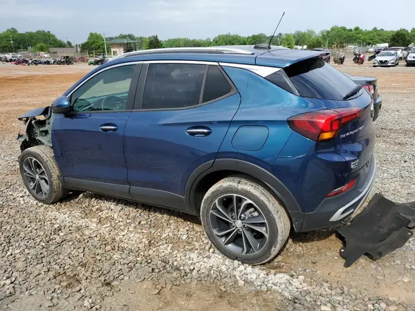 KL4MMDS29MB072802 2021 BUICK ENCORE - Image 2