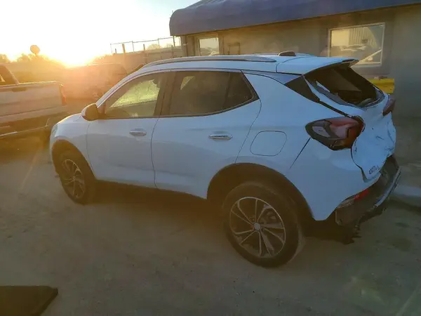 KL4MMDS29MB155176 2021 BUICK ENCORE - Image 2