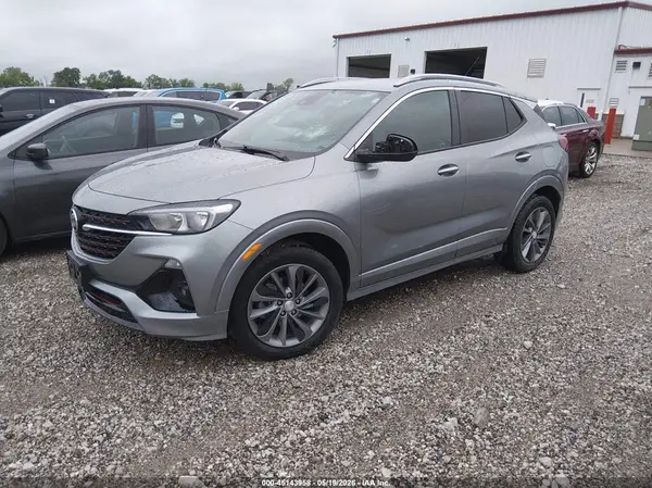 KL4MMDS29PB101543 2023 BUICK ENCORE GX - Image 2