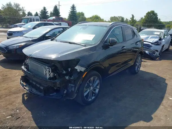 KL4MMDS2XMB057001 2021 BUICK ENCORE GX - Image 2