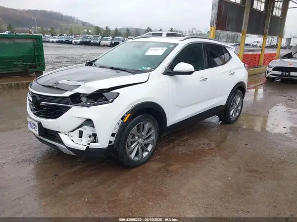 KL4MMDS2XMB073540 2021 BUICK ENCORE GX - Image 2