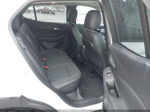 KL4MMDS2XMB073540 2021 BUICK ENCORE GX - Image 8