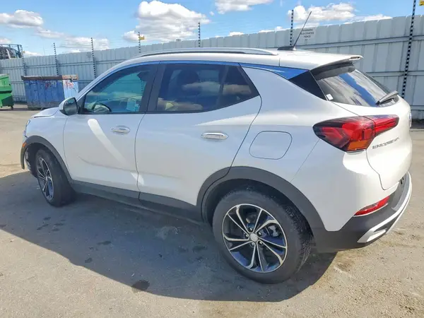 KL4MMDS2XMB133946 2021 BUICK ENCORE - Image 2