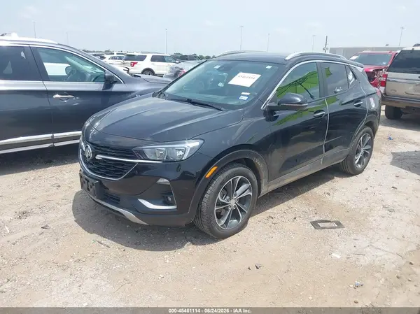 KL4MMDS2XNB102858 2022 BUICK ENCORE GX - Image 2