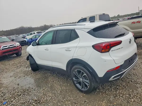 KL4MMDS2XNB134872 2022 BUICK ENCORE - Image 2