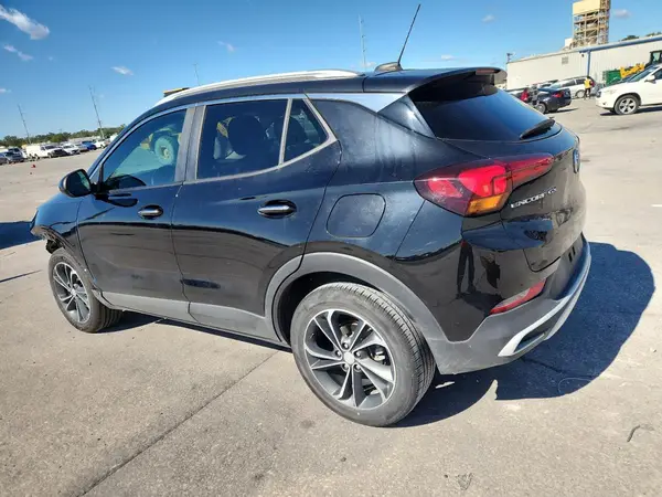 KL4MMDS2XPB066365 2023 BUICK ENCORE GX - Image 2