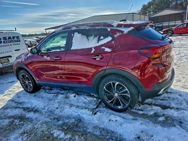 KL4MMDSL0LB125605 2020 BUICK ENCORE GX - Image 2