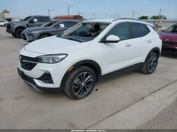 KL4MMDSL0LB131551 2020 BUICK ENCORE GX - Image 2