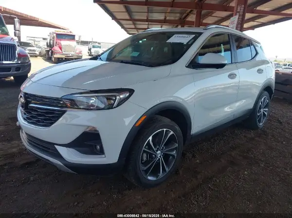 KL4MMDSL0MB181075 2021 BUICK ENCORE GX - Image 2