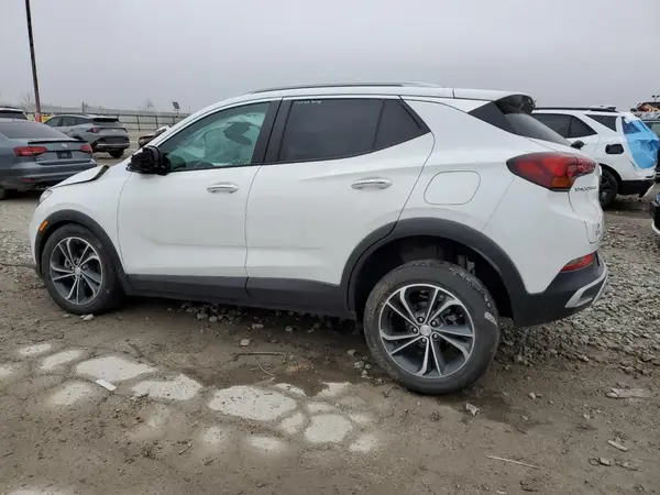 KL4MMDSL0NB045725 2022 BUICK ENCORE GX - Image 2