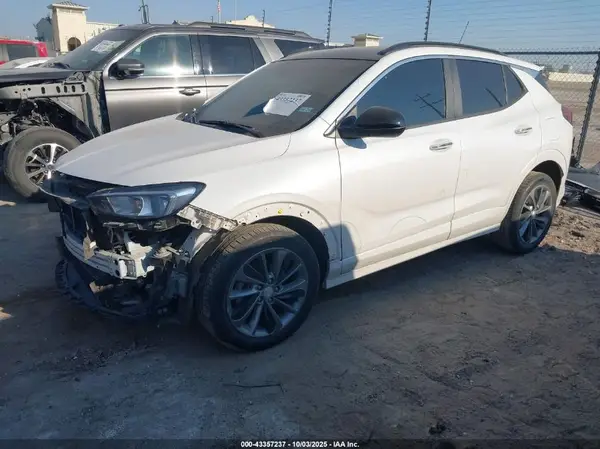KL4MMDSL1LB114659 2020 BUICK ENCORE GX - Image 2