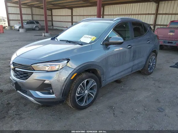 KL4MMDSL1LB117982 2020 BUICK ENCORE GX - Image 2