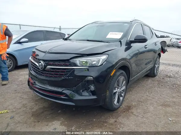 KL4MMDSL1LB121336 2020 BUICK ENCORE GX - Image 2