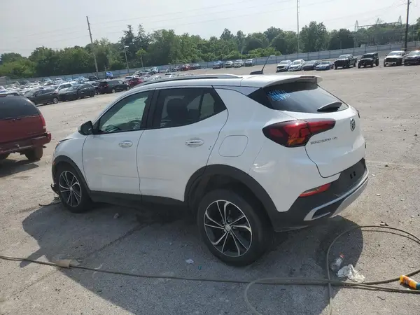 KL4MMDSL1MB156699 2021 BUICK ENCORE - Image 2