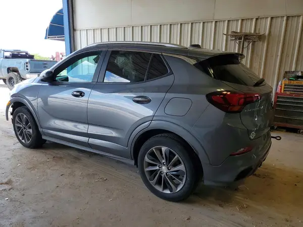 KL4MMDSL1NB063005 2022 BUICK ENCORE - Image 2