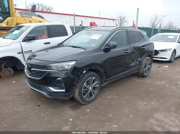 KL4MMDSL2LB120986 2020 BUICK ENCORE GX - Image 2