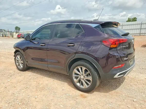 KL4MMDSL2MB082130 2021 BUICK ENCORE - Image 2