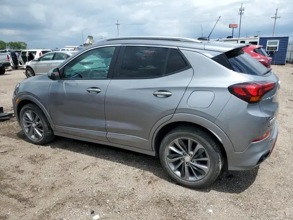 KL4MMDSL2PB123697 2023 BUICK ENCORE - Image 2