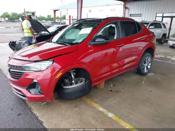 KL4MMDSL3LB114601 2020 BUICK ENCORE GX - Image 2