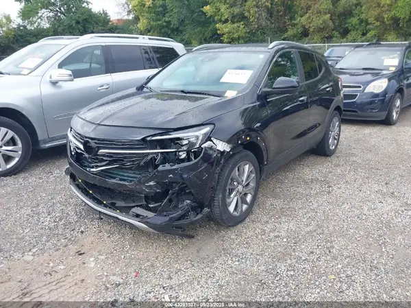 KL4MMDSL3LB123220 2020 BUICK ENCORE GX - Image 2