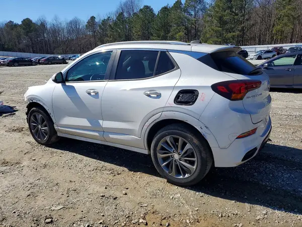 KL4MMDSL3MB072397 2021 BUICK ENCORE - Image 2