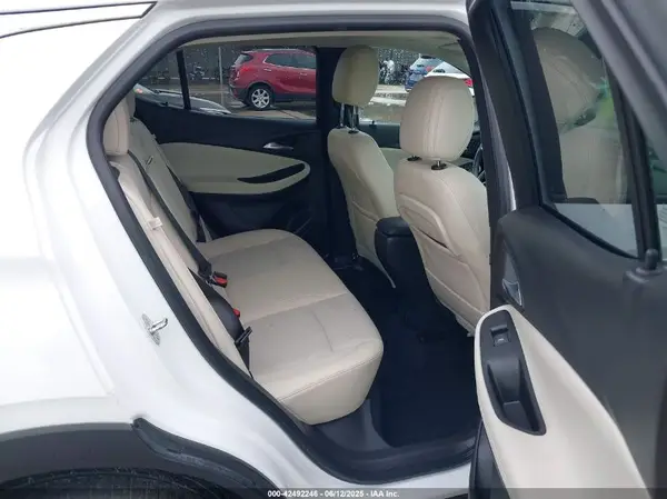 KL4MMDSL3MB180616 2021 BUICK ENCORE GX - Image 8