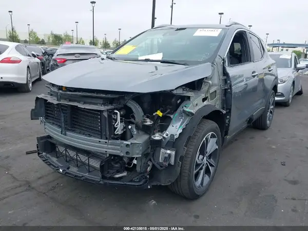 KL4MMDSL3NB029227 2022 BUICK ENCORE GX - Image 2