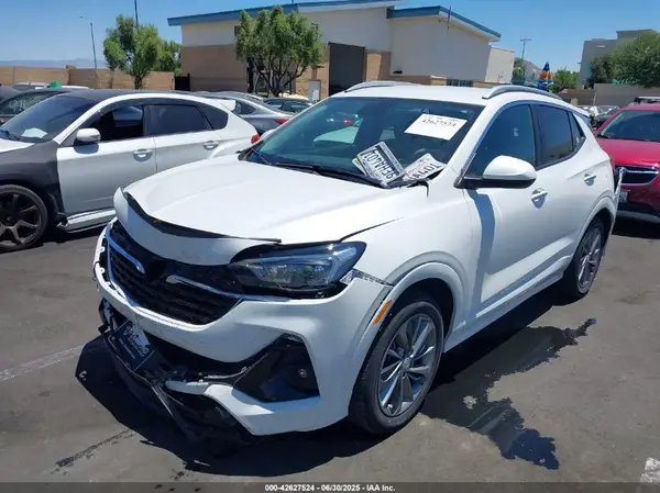 KL4MMDSL3PB016786 2023 BUICK ENCORE GX - Image 2
