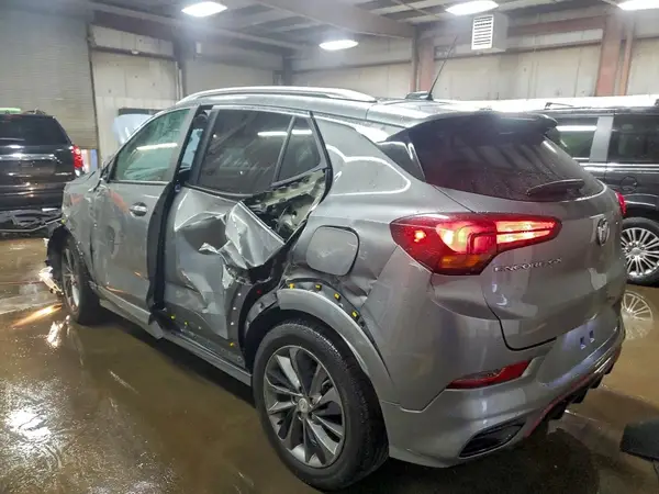 KL4MMDSL3PB112322 2023 BUICK ENCORE - Image 2