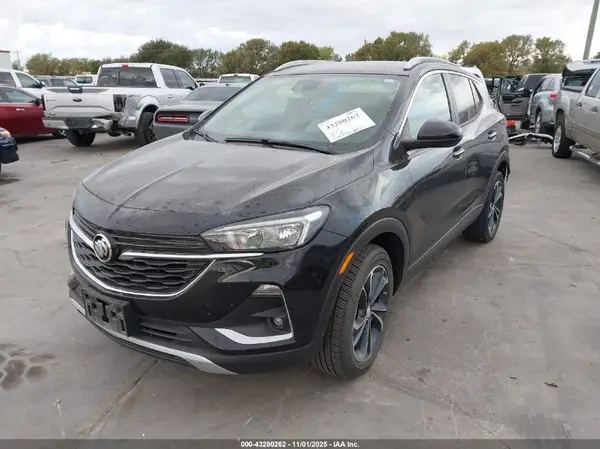 KL4MMDSL4LB100724 2020 BUICK ENCORE GX - Image 2